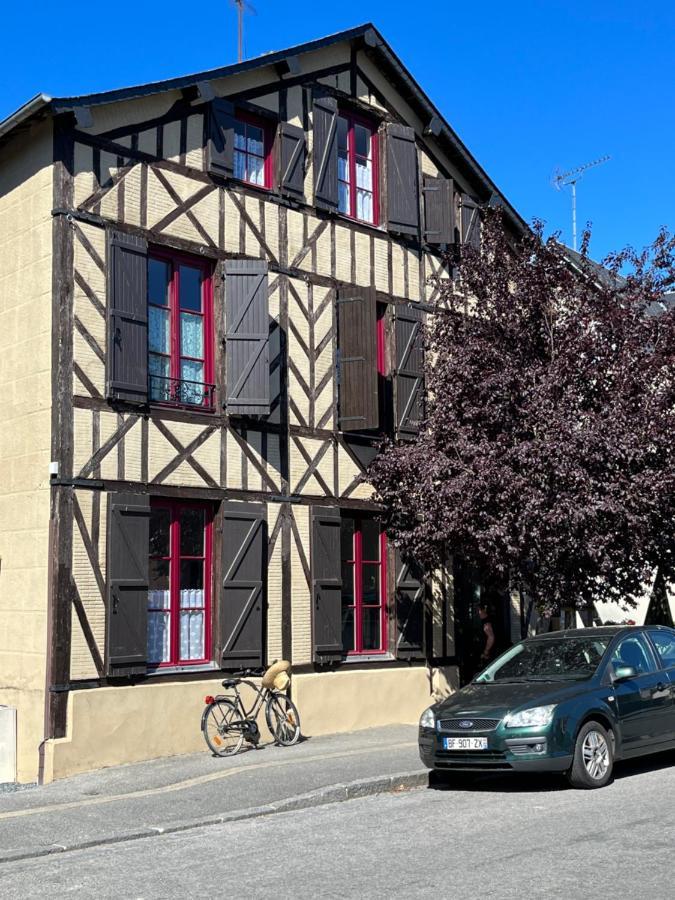 Maison De La Calonne - Riverside House & Terrace Cormeilles  Eksteriør billede